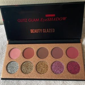 Glitz glam eyeshadow